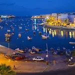 Sea View 2 Bedroom Penthouse Close To Hpi6767 * Marsaskala
