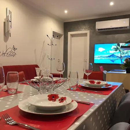 Sea View 2 Bedroom Penthouse Close To Hpi6767