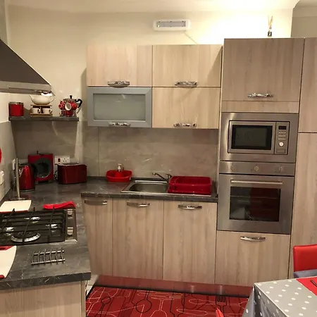 アパート Sea View 2 Bedroom Penthouse Close To Hpi6767 マルサスカーラ