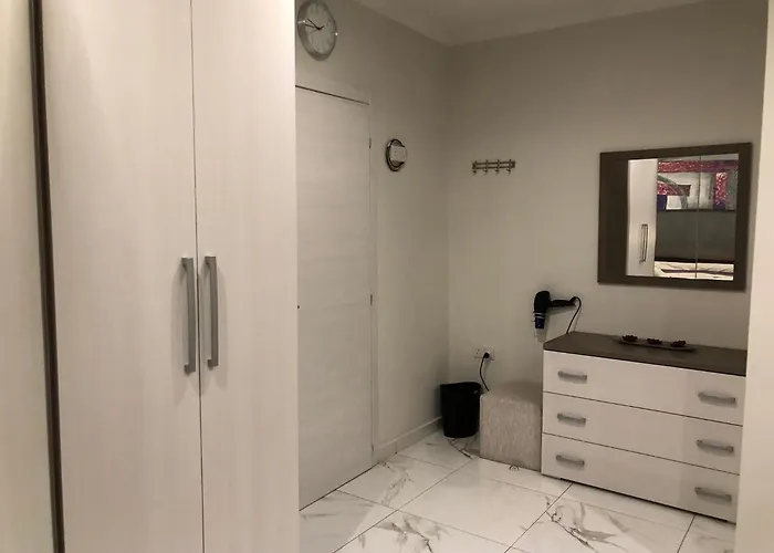 Apartamento Sea View 2 Bedroom Penthouse Close To Hpi6767 *