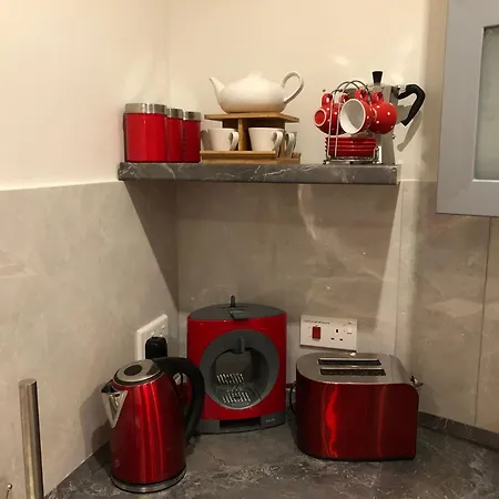 Sea View 2 Bedroom Penthouse Close To Hpi6767 * Marsaskala