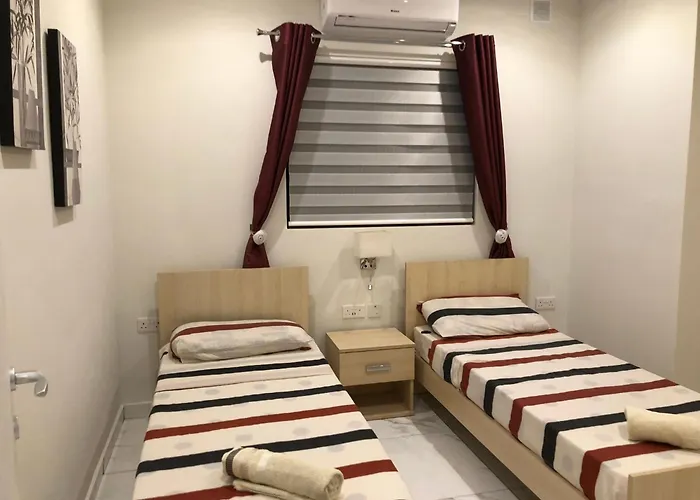 Апартаменты Sea View 2 Bedroom Penthouse Close To Hpi6767 Марсаскала