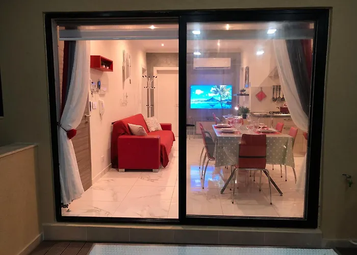 Апартаменты Sea View 2 Bedroom Penthouse Close To Hpi6767