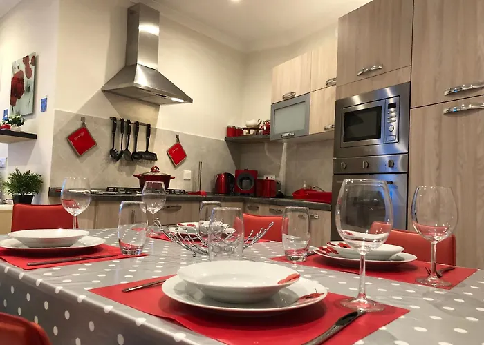 Sea View 2 Bedroom Penthouse Close To Hpi6767